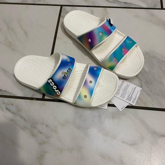 Croc slides - Picture 2 of 3